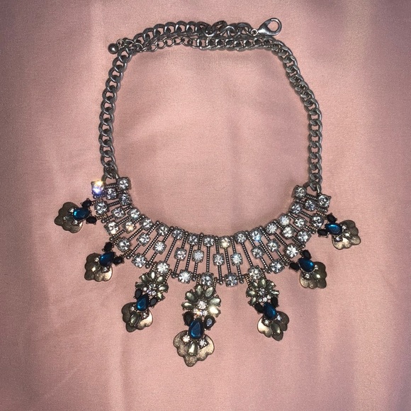 Necklace - Picture 1 of 3